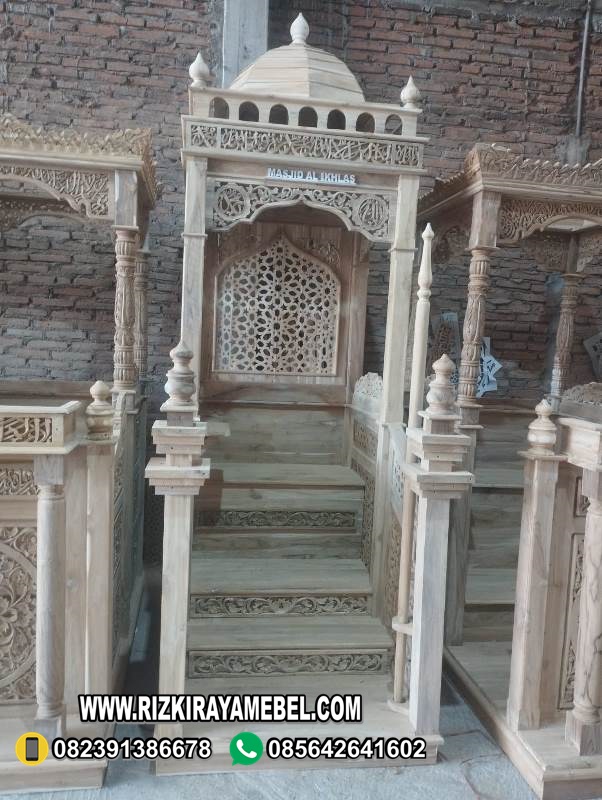 Mimbar Masjid Kayu Jati Ukir Kubah