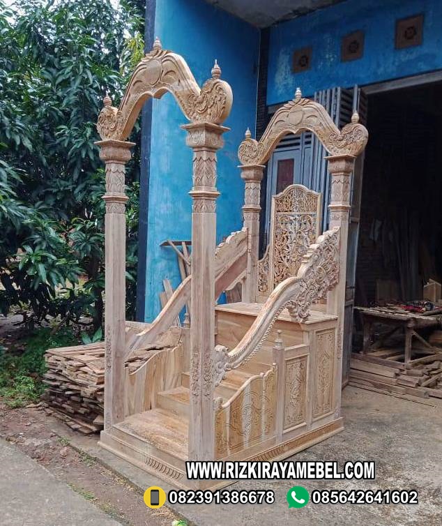 Mimbar Masjid Ukiran Pilar Kayu Jati